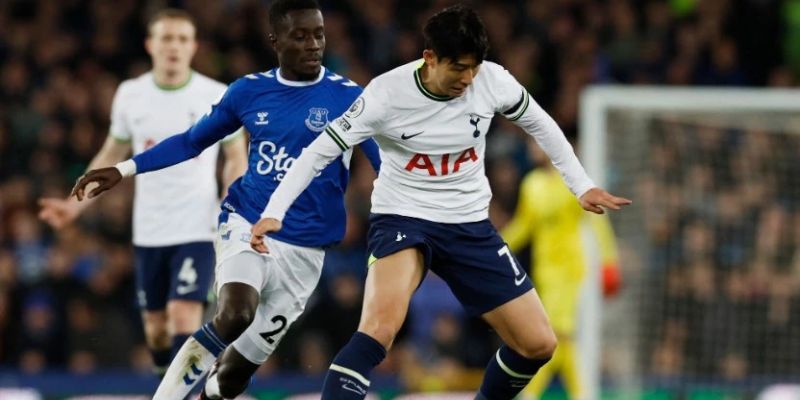 Đội hình thi đấu gần đây của Tottenham Hotspur